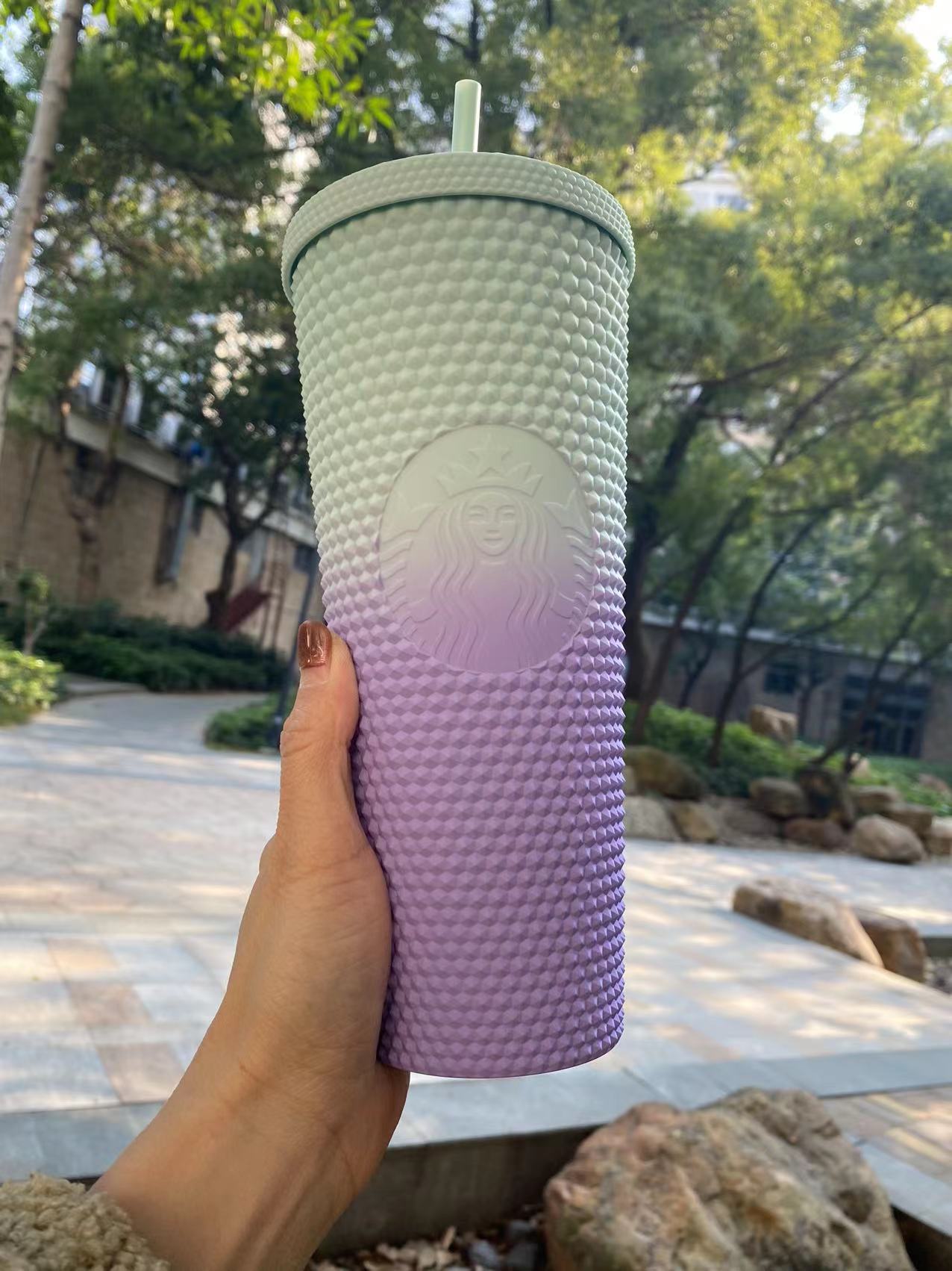 promotion Starbucks Taiwan purple matte straw studded cup 24oz