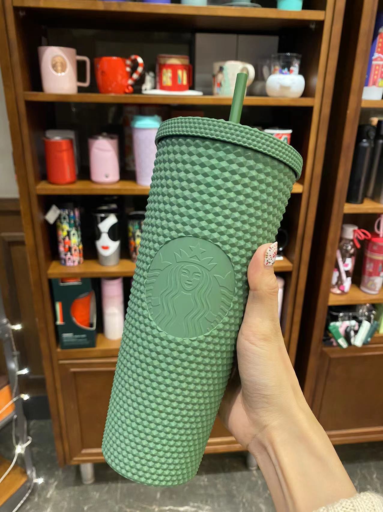 Starbucks 2021 Taiwan Christmas Green Matte Studded 24oz Tumbler Straw Cup