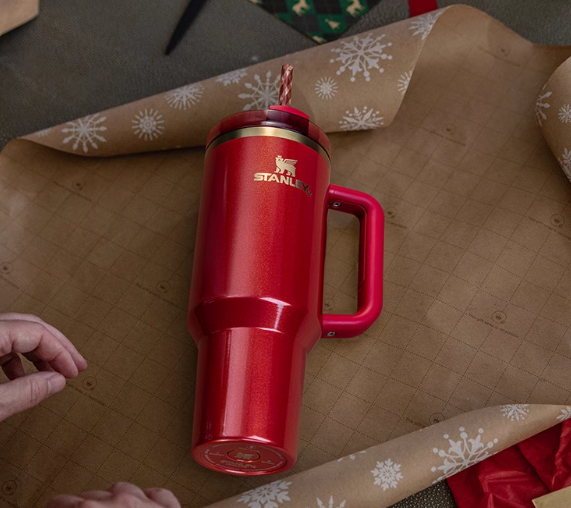 Stanley Christmas 2024 40oz Red Straw Cup Tumbler