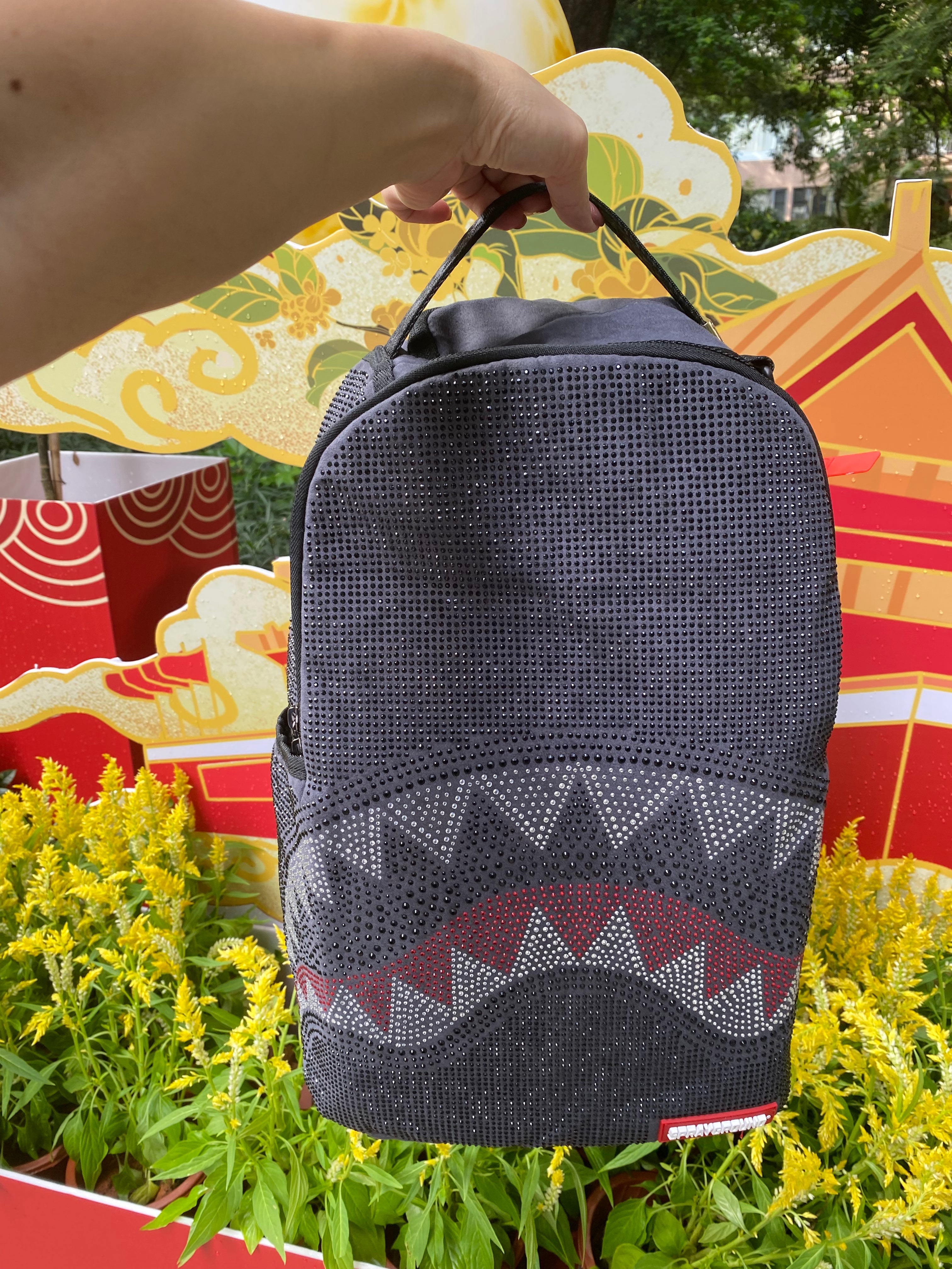 Sprayground backpack shark on sale mouth