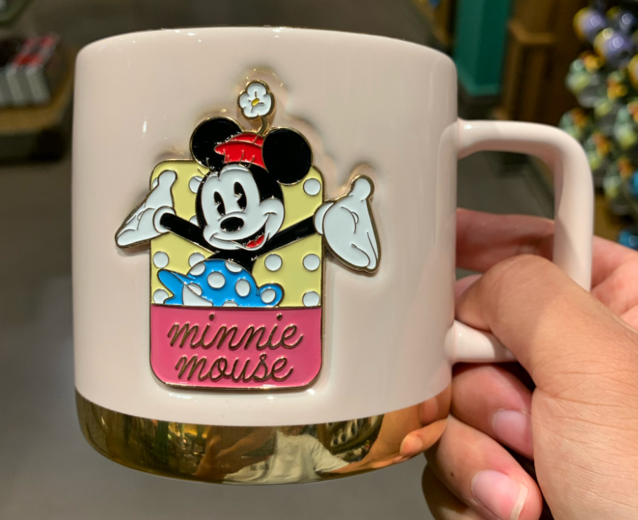 Rare Monogram International Disney Minnie Mouse Mug Autograph Signature 3D  Pink