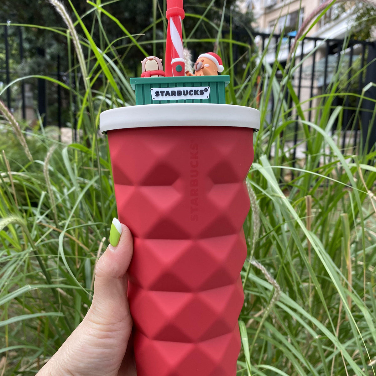 Starbucks 2022 China Autumn Green Jeweled Cup 24oz Plastic Straw Cup