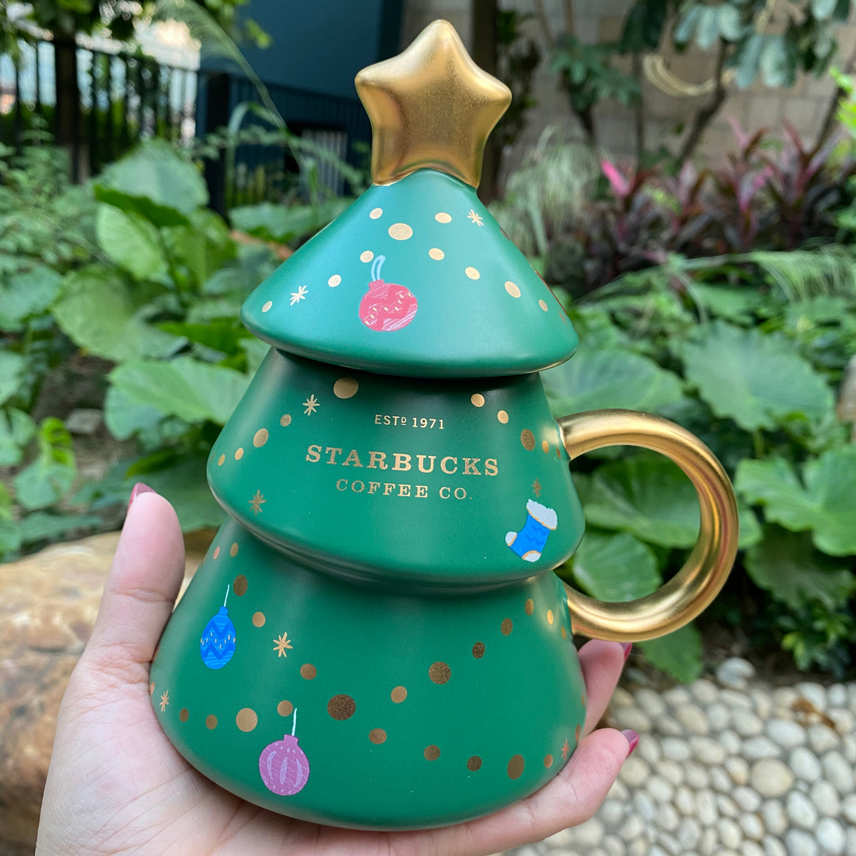 Starbucks 2021 China Green Lantern Christmas Tree Mug 14oz Cup