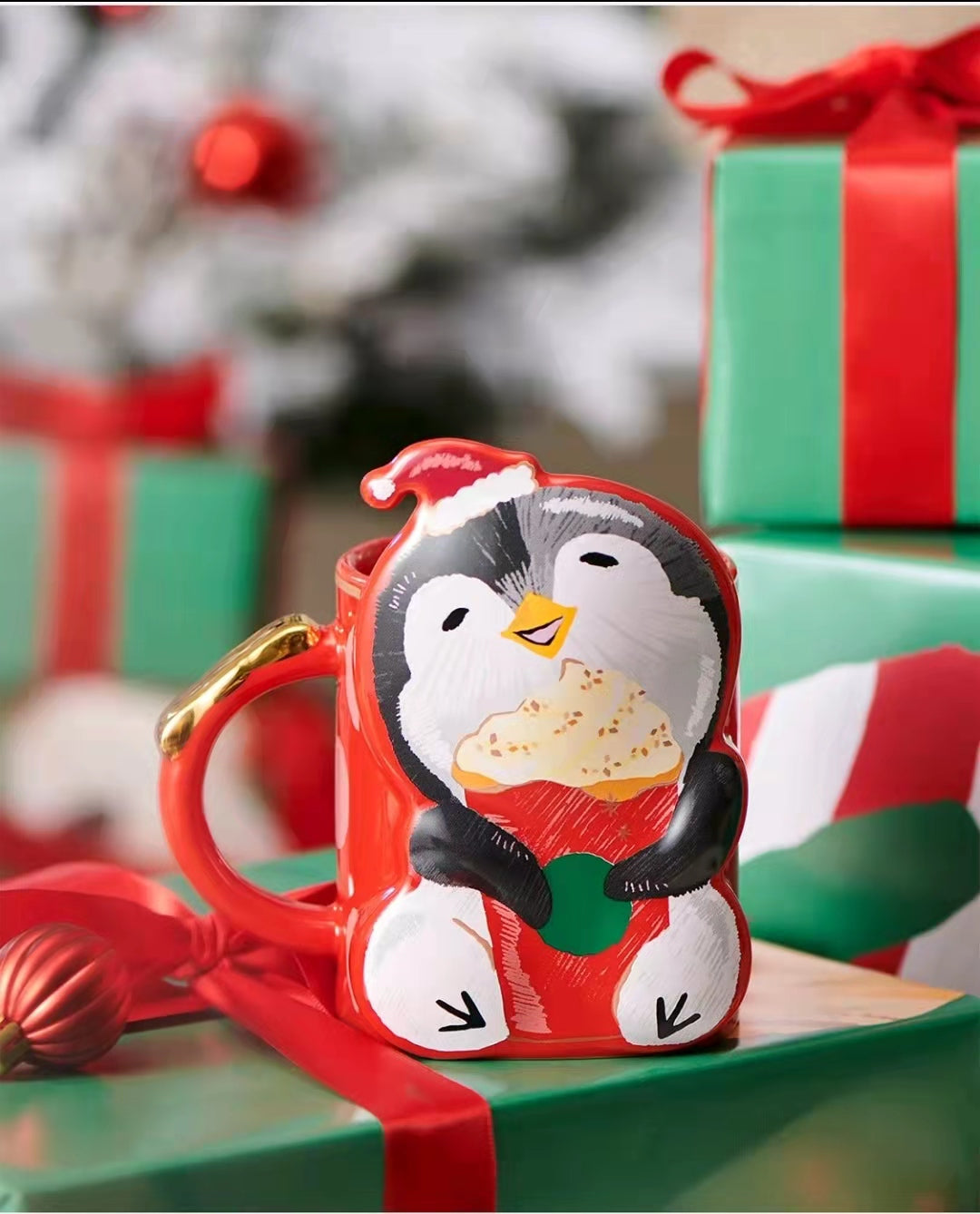 2021 China Red Christmas Penguin Love 12oz Ceramic Mug